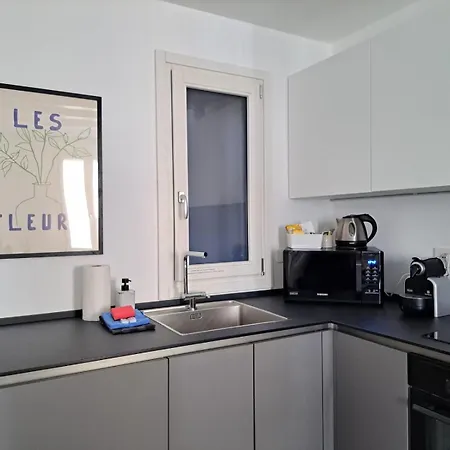 Apartment By Quokka 360 - Close To The And The Station